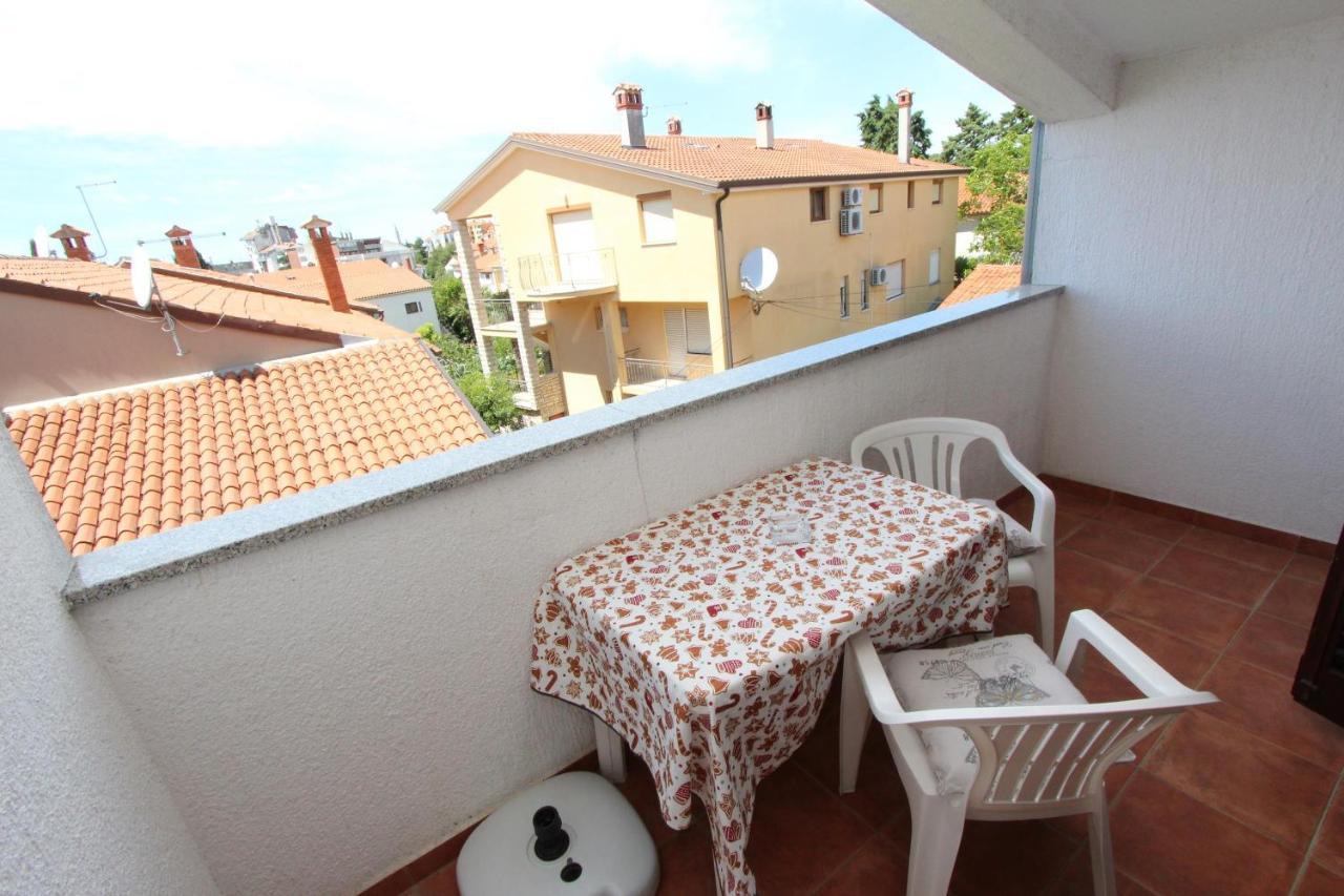 Appartement And Dino