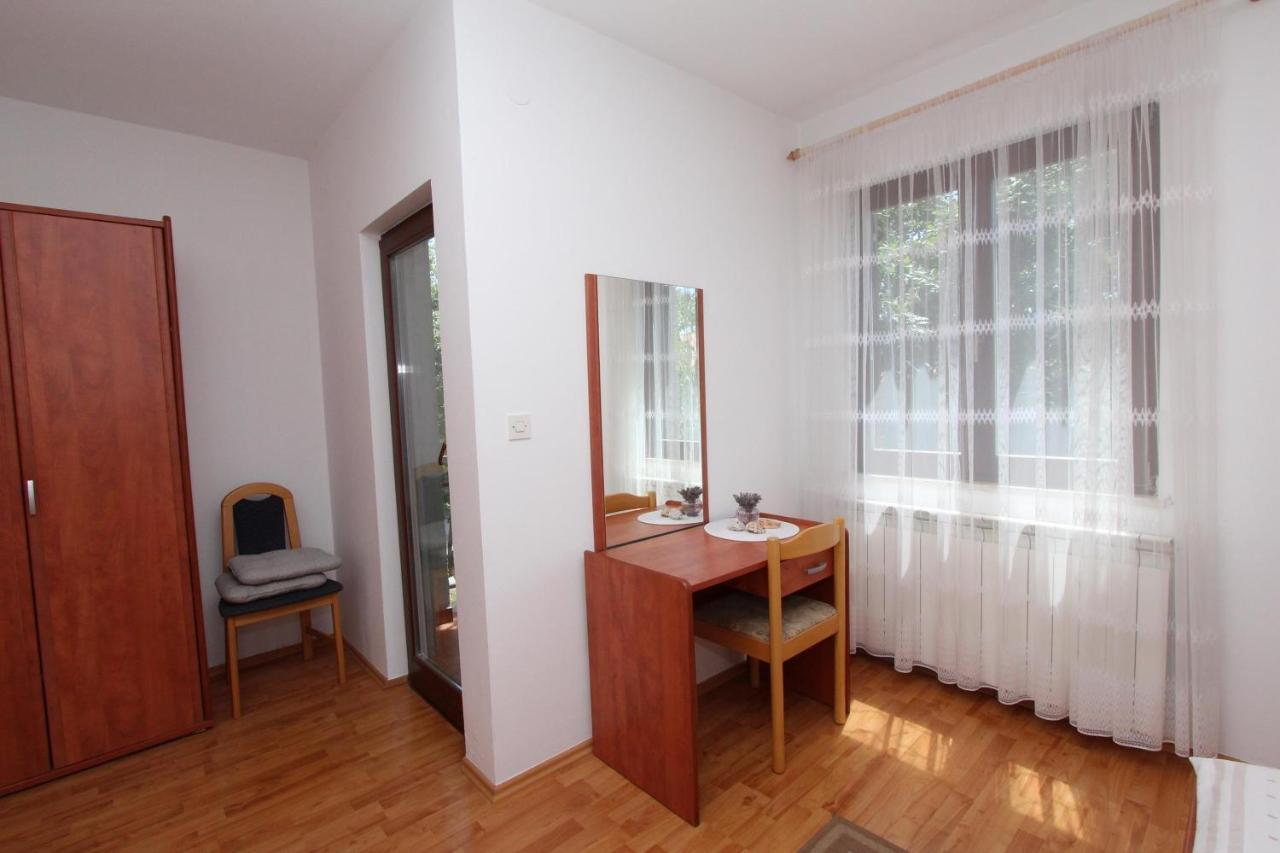 Appartement And Dino *