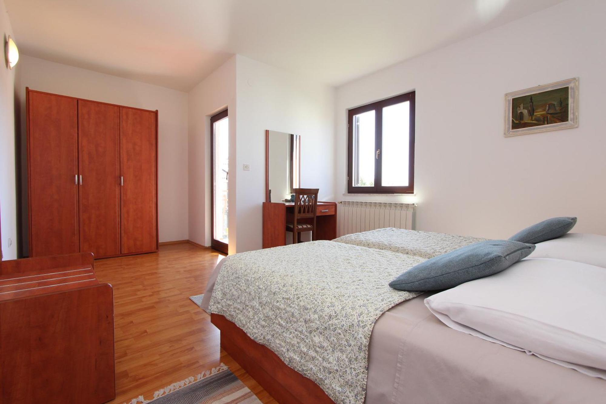 Appartement And Dino